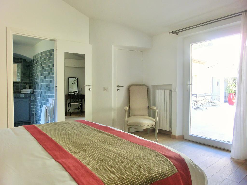 Azur Golf Bed & Breakfast