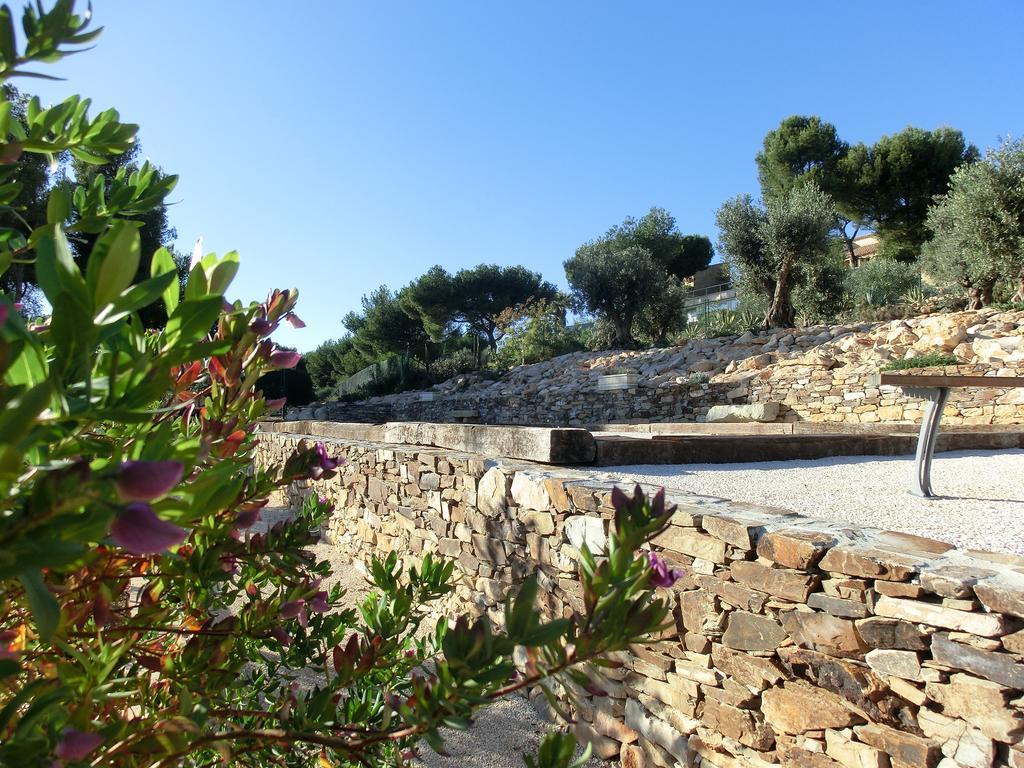 Azur Golf Bed & Breakfast 5*
