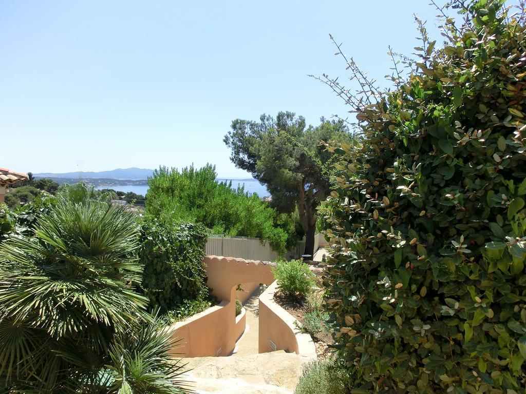 Azur Golf Bed & Breakfast
