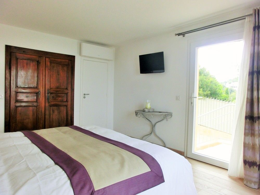 Azur Golf Bed & Breakfast Bandol